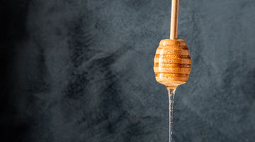 What Is a Honey Dipper and How Do You Use Them?
